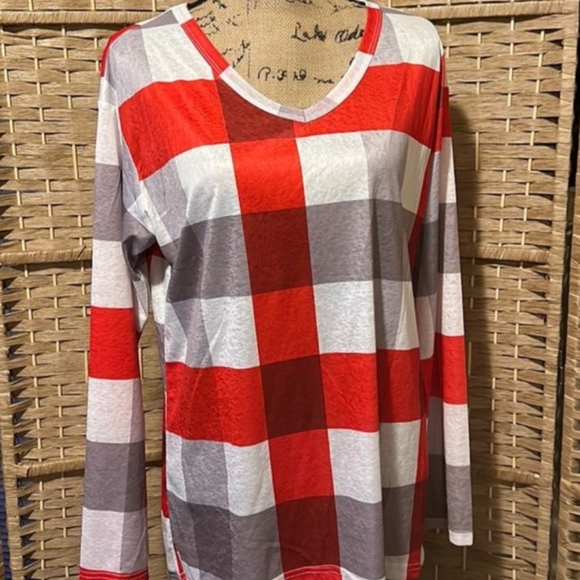 Suvimuga long sleeve top - Picture 1 of 10